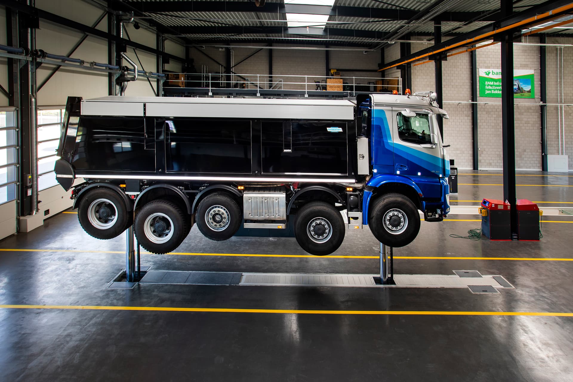 Heavy duty trucks