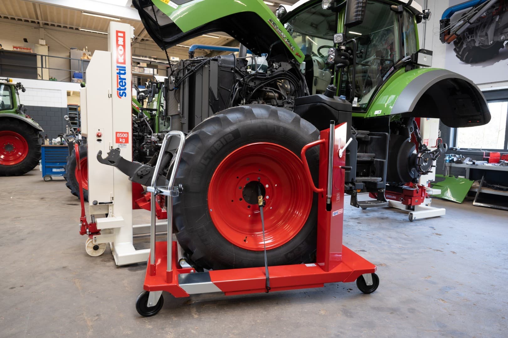 Wheel Dolly assists safe tyre removal