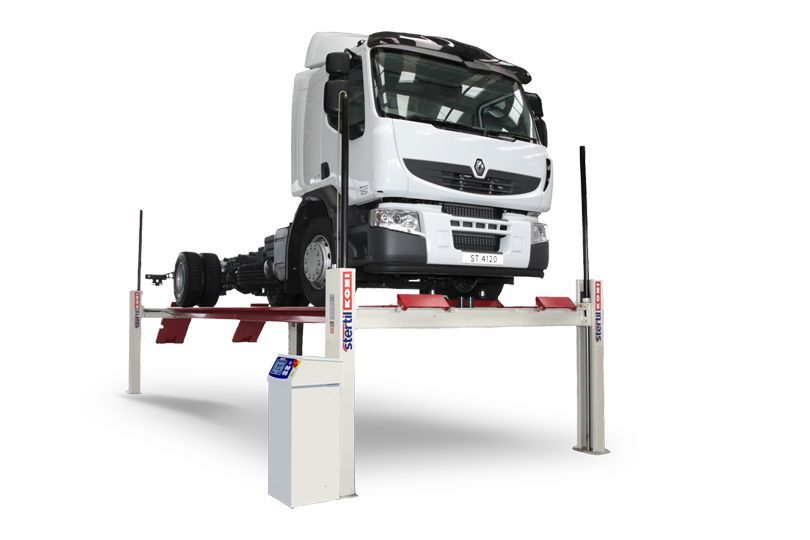 Stertil-Koni 4-post vehicle lift with truck