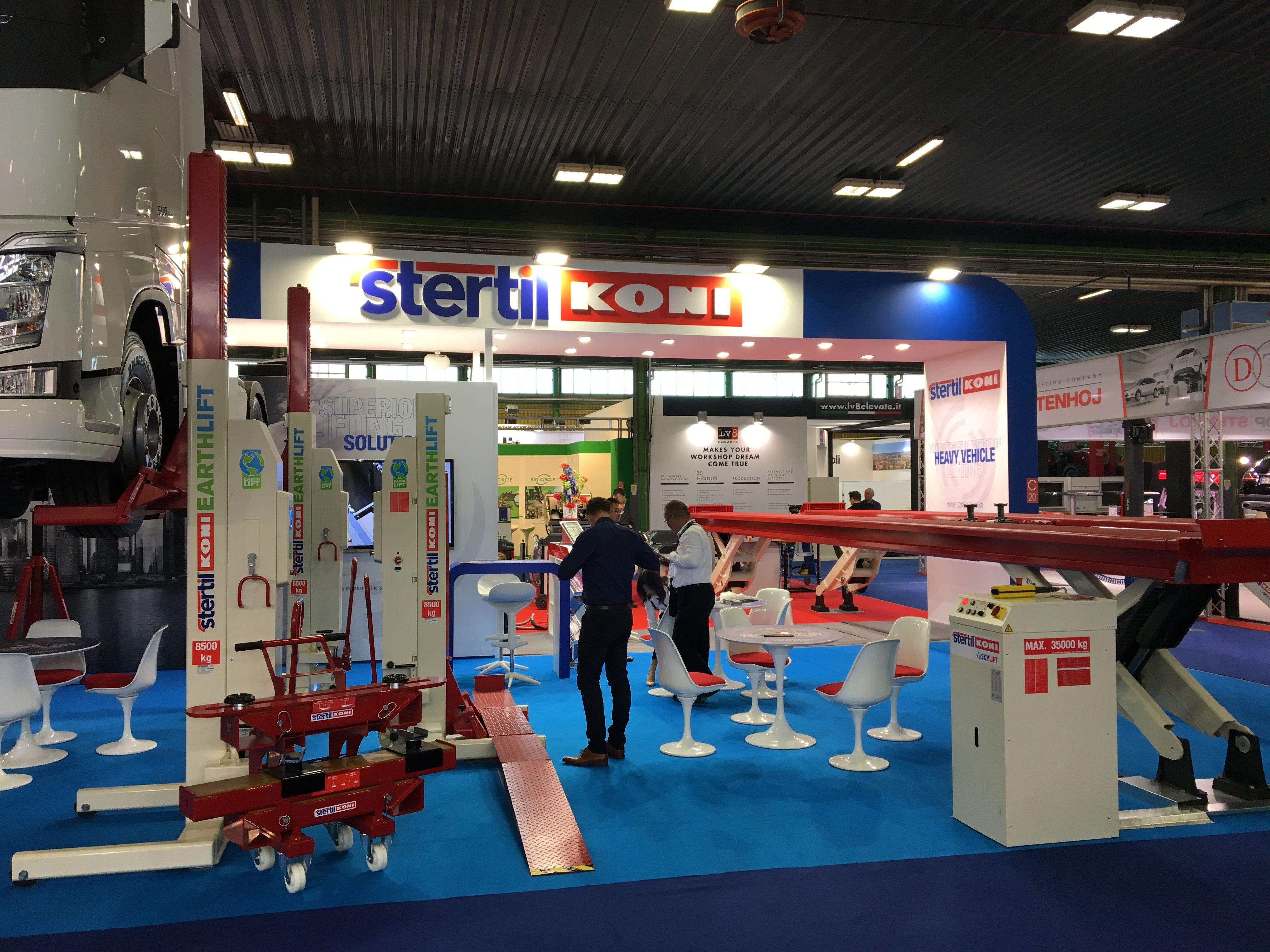 Stertil-Koni stand Autopromotec